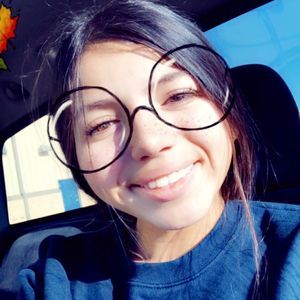 Meet your Posher, Maci